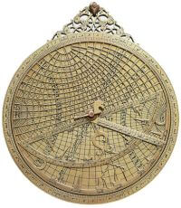Universal astrolabe