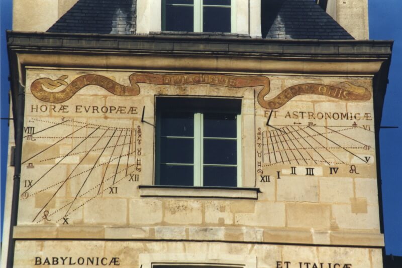 Détails des cadrans solaires de Louis Legrand